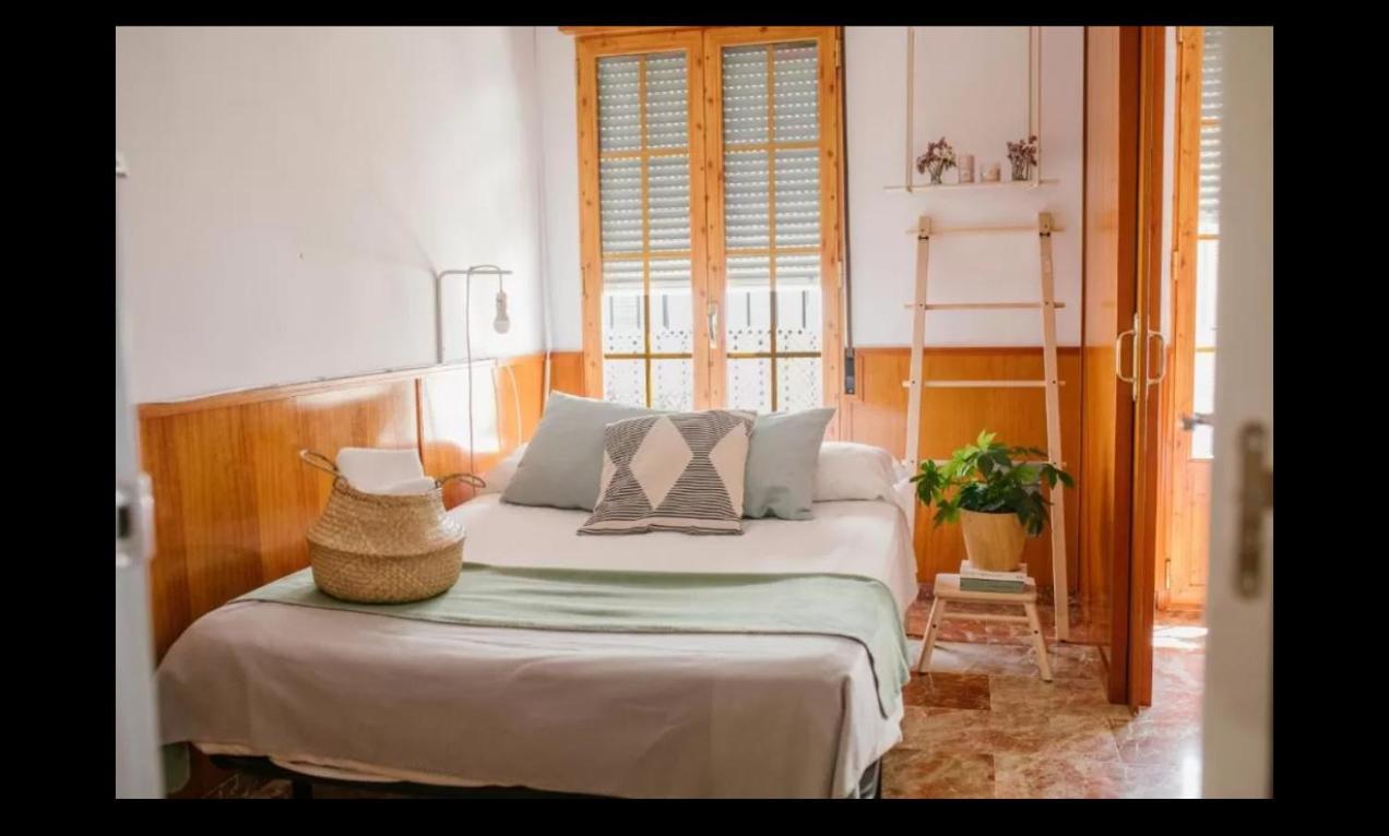 Sunshine San Pablo Apartment Cordoba Room photo